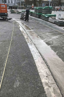 Beton Schleifen Bushaltestelle