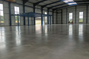 Beton Schleifen Boden Lagerhalle